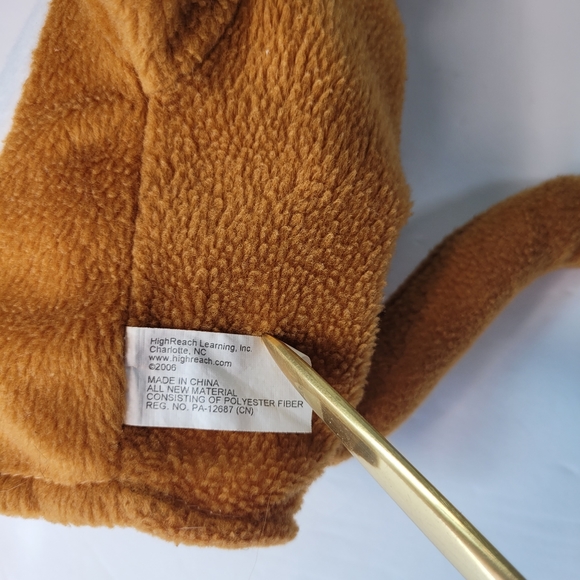 High Reach Learning Hand Puppets Puppy Dog and Penguin 9" in Plush Lot Of 2 - Picture 6 of 8